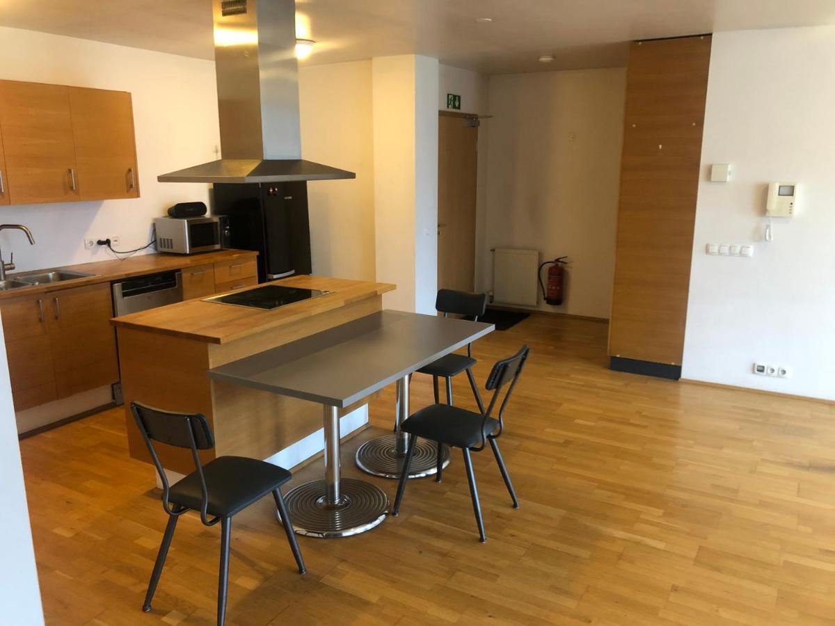 Rez Hlemmur Apartment ريكيافيك المظهر الخارجي الصورة